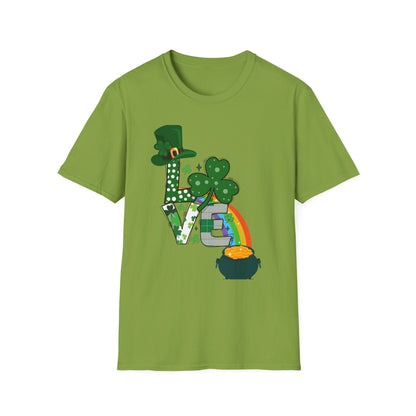 Festive St. Patrick’s Day LOVE T-Shirt – Lucky Shamrock & Pot of Gold Design 🍀🌈